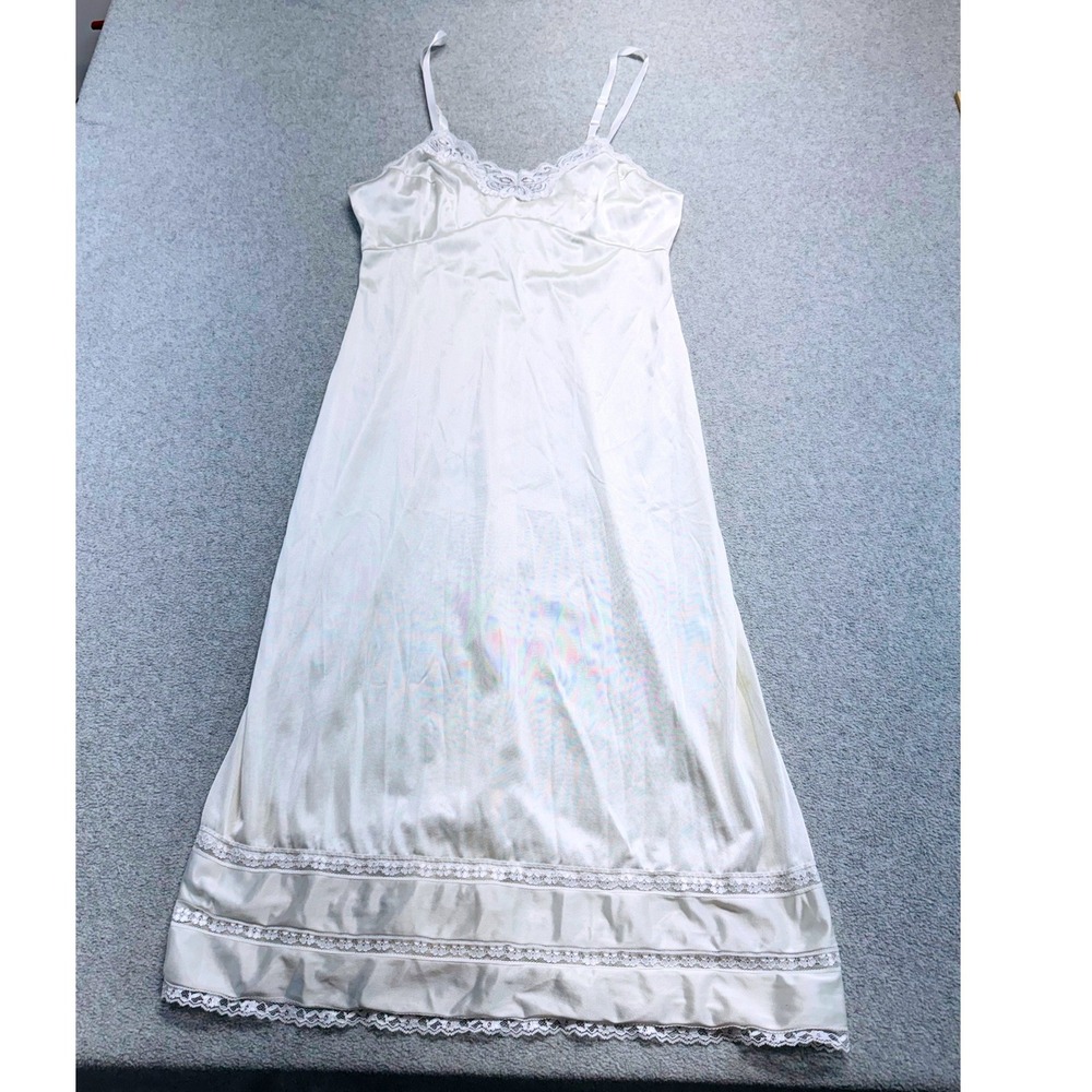 Adonna Full Slip Womens S Ivory Vintage Lace Trim Antron III Nylon Retro 90s